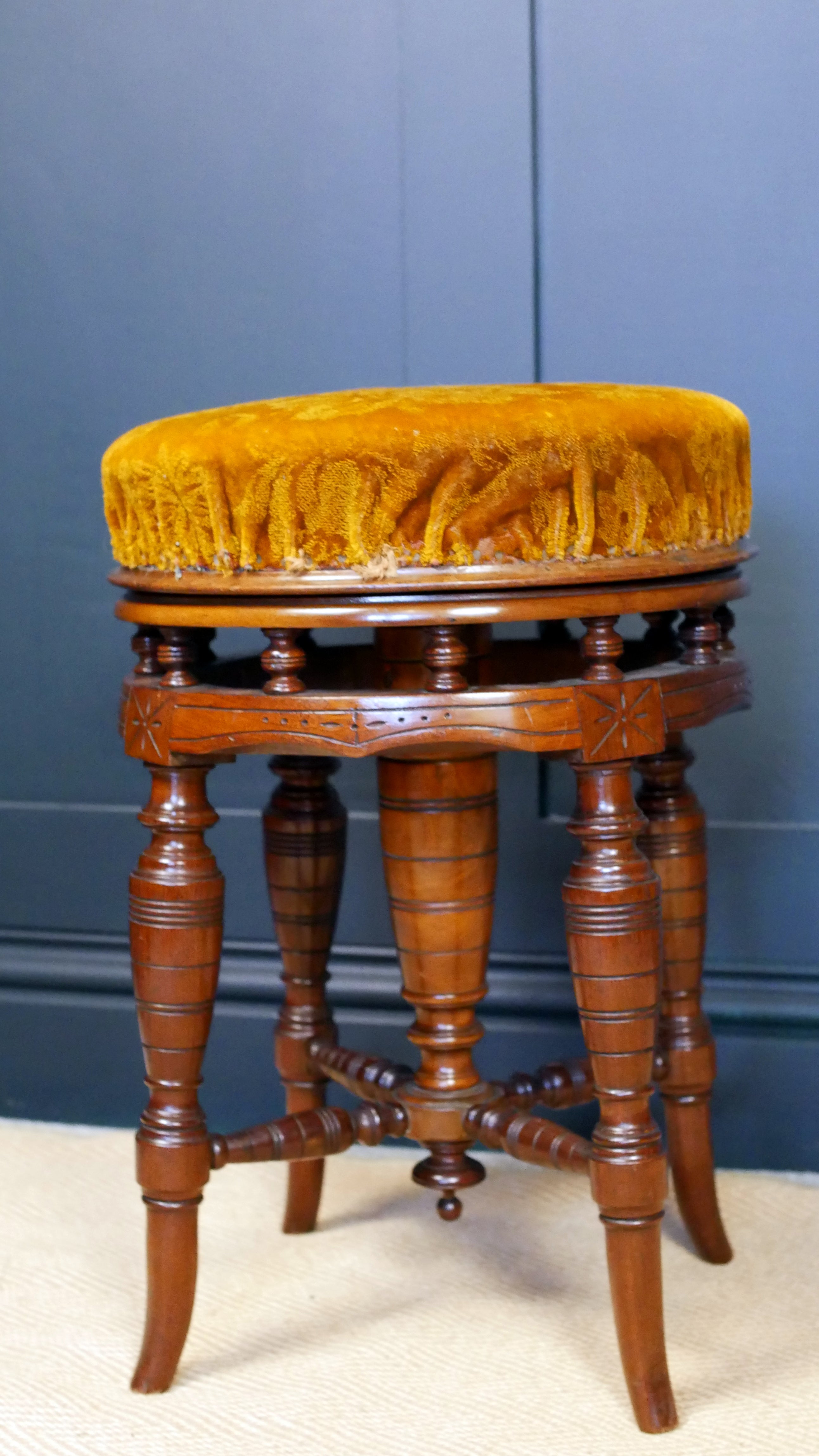 Walnut Victorian Music Piano Stool