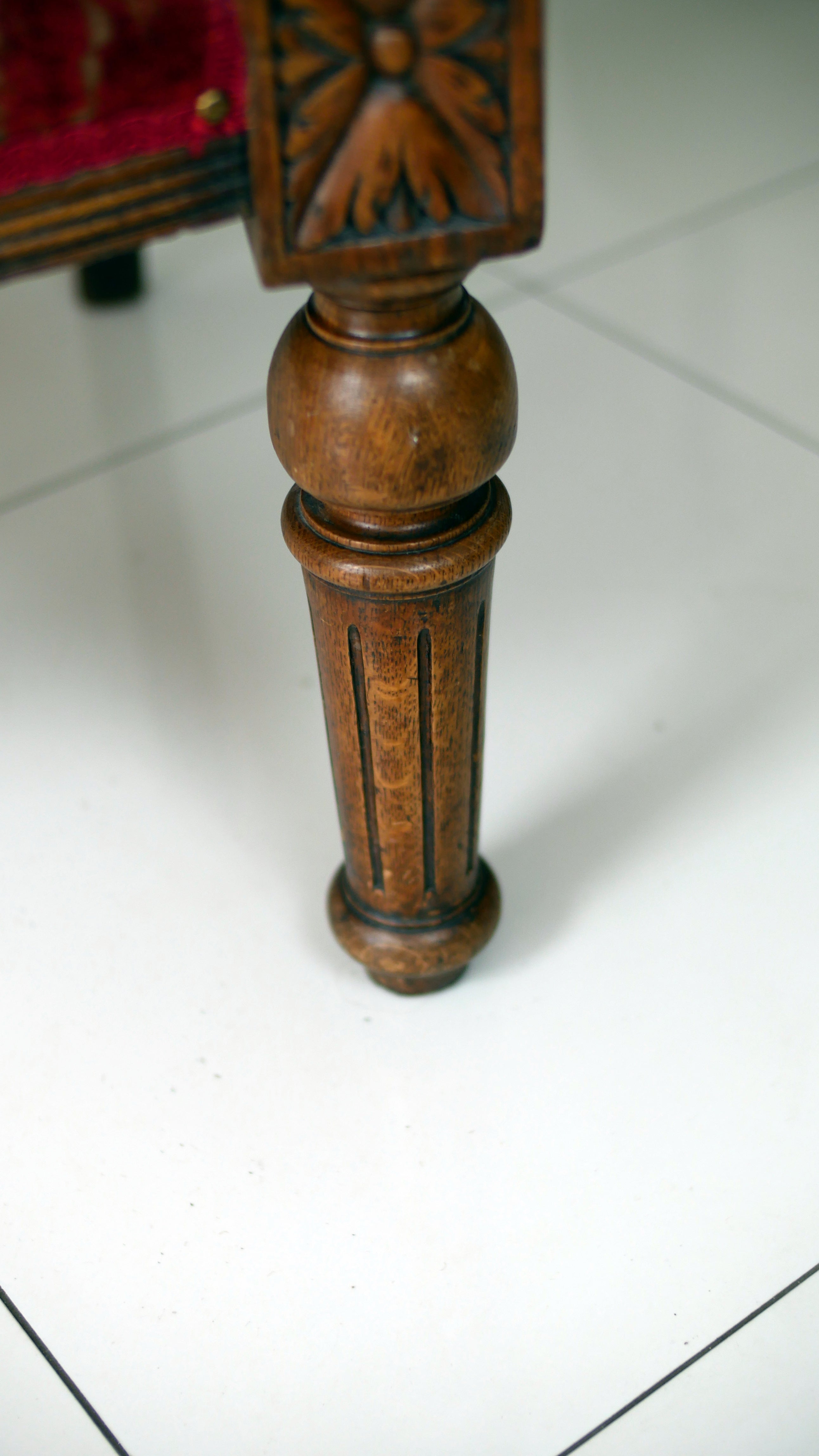 Victorian Carved Oak Throne Chair