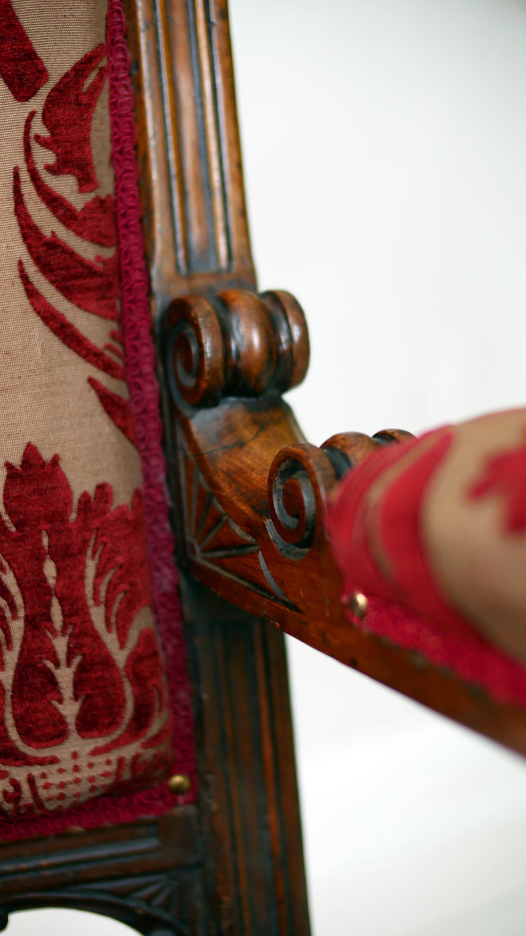 Victorian Carved Oak Throne Chair