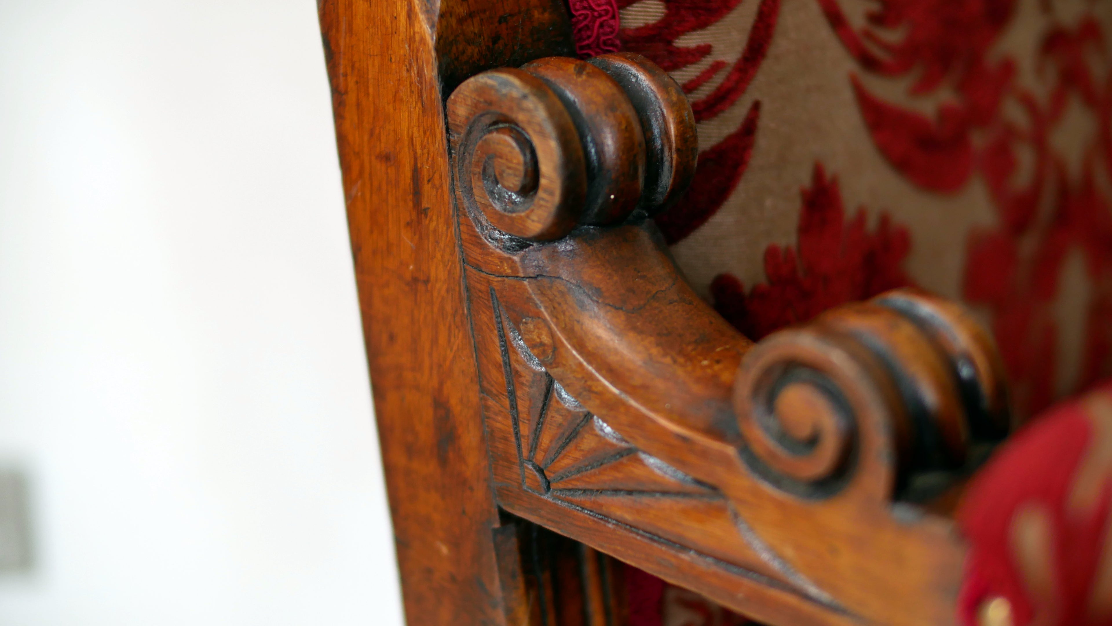 Victorian Carved Oak Throne Chair