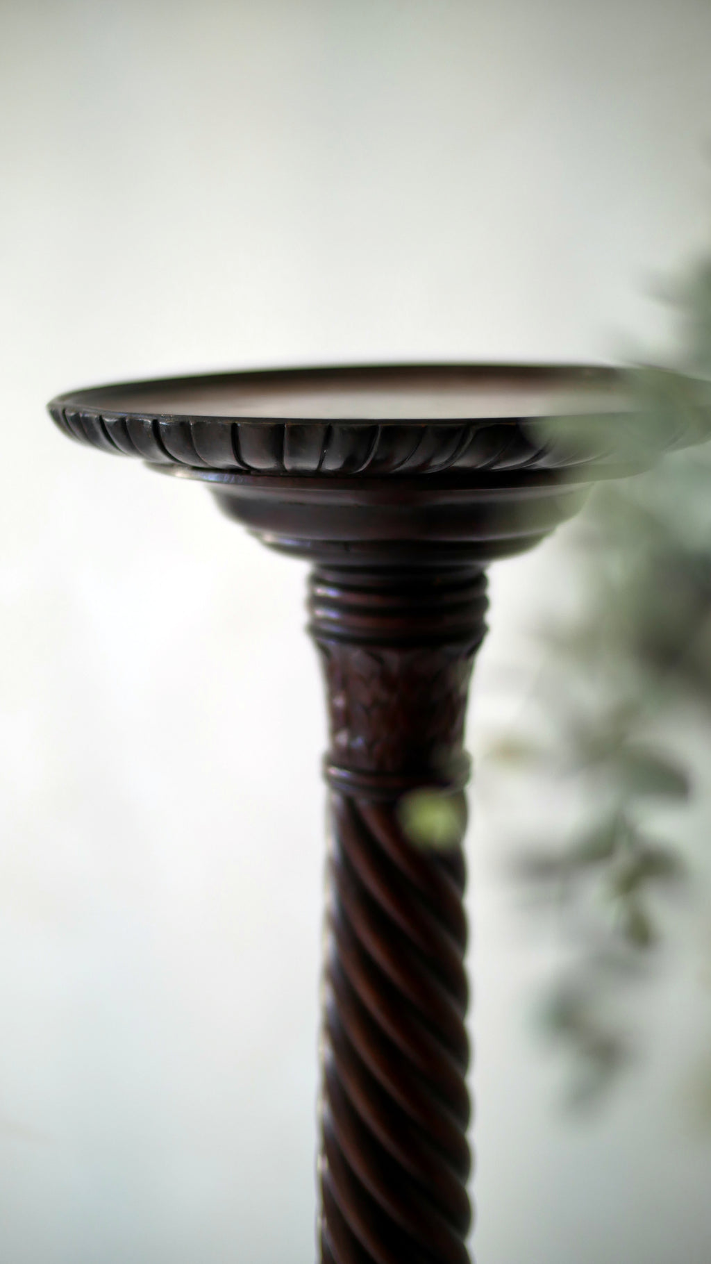 Victorian Pair of Antique Mahogany Torchère Stands