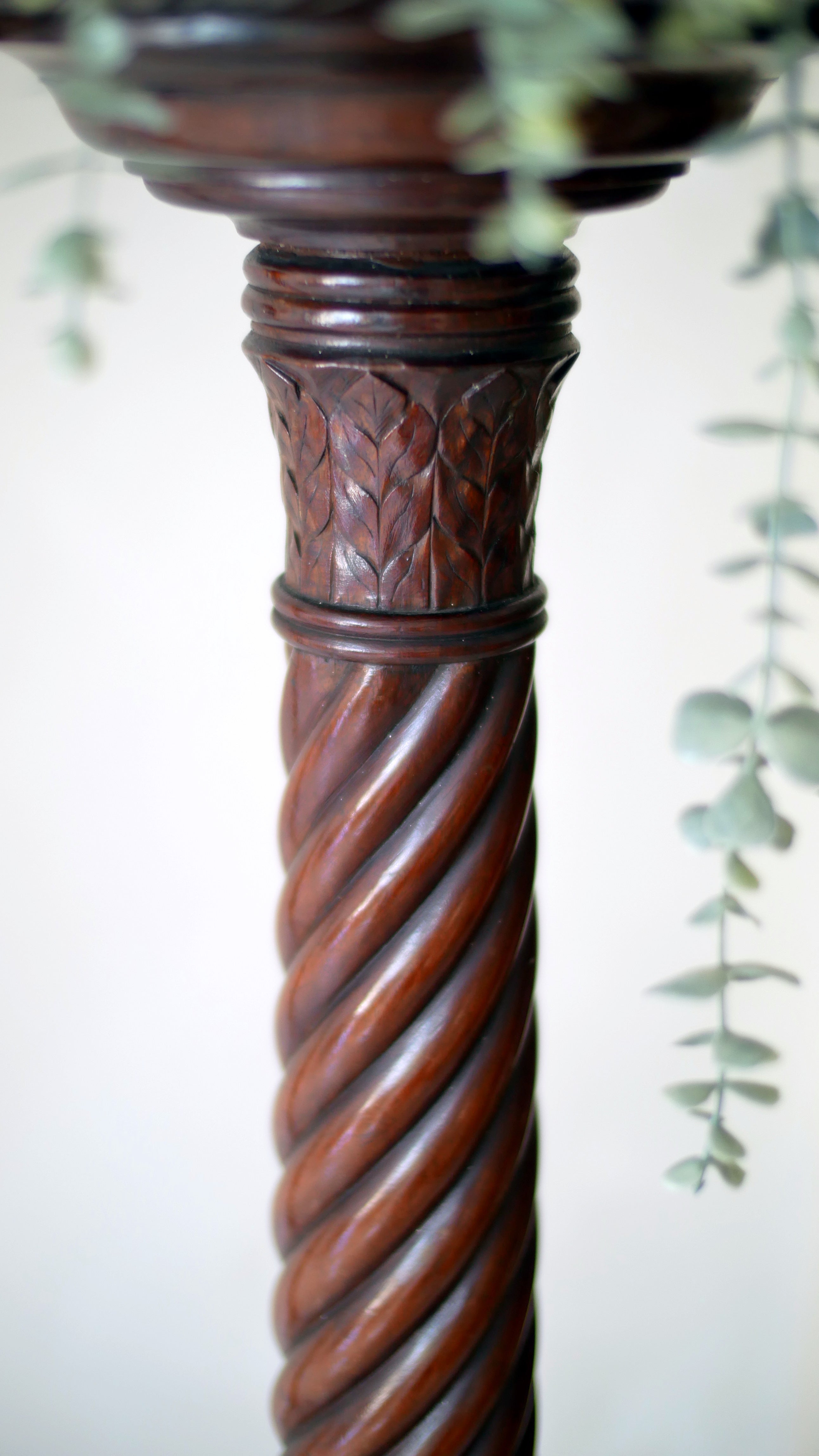 Victorian Pair of Antique Mahogany Torchère Stands