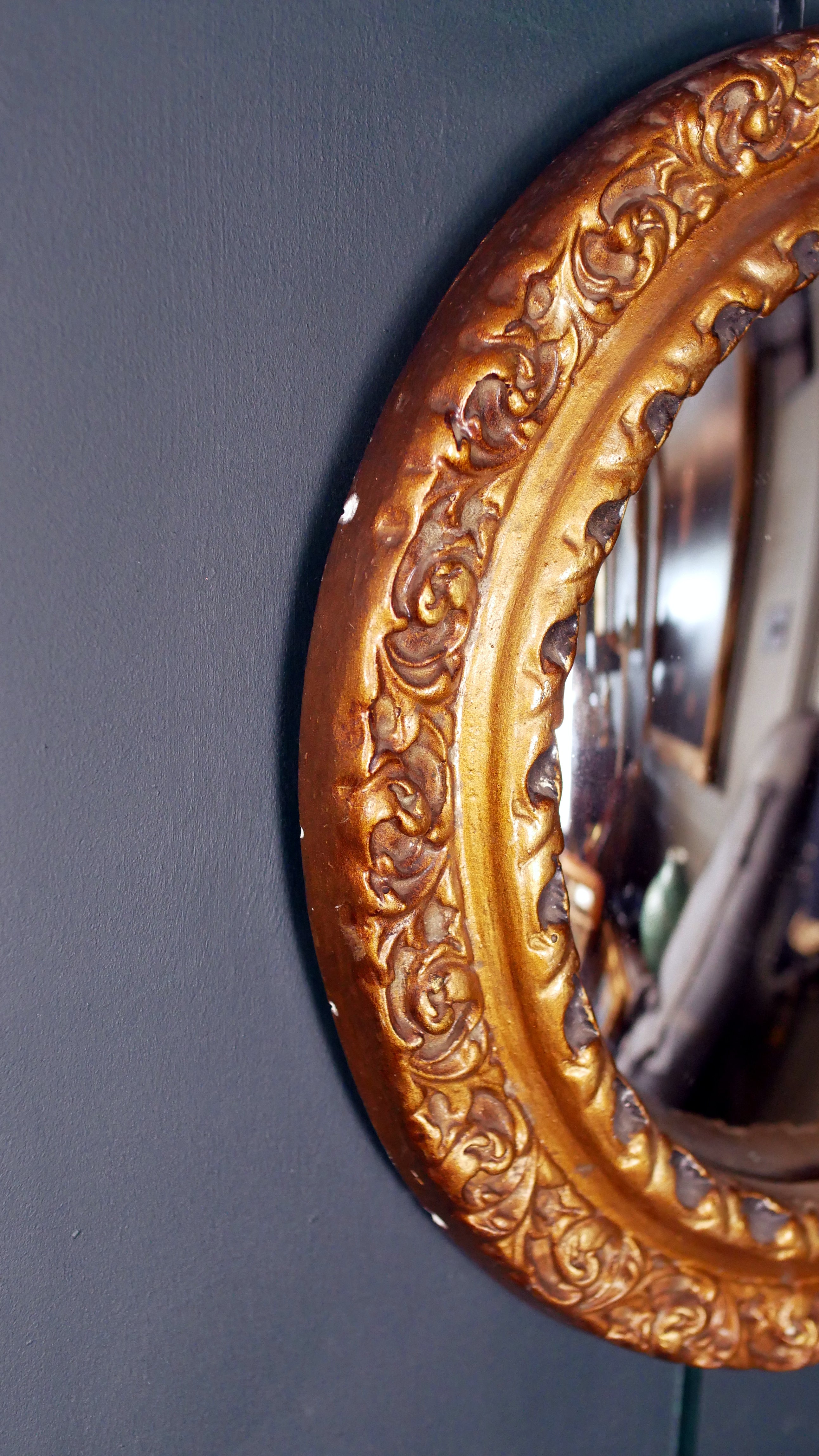 Victorian Regency Style Convex Round Mirror