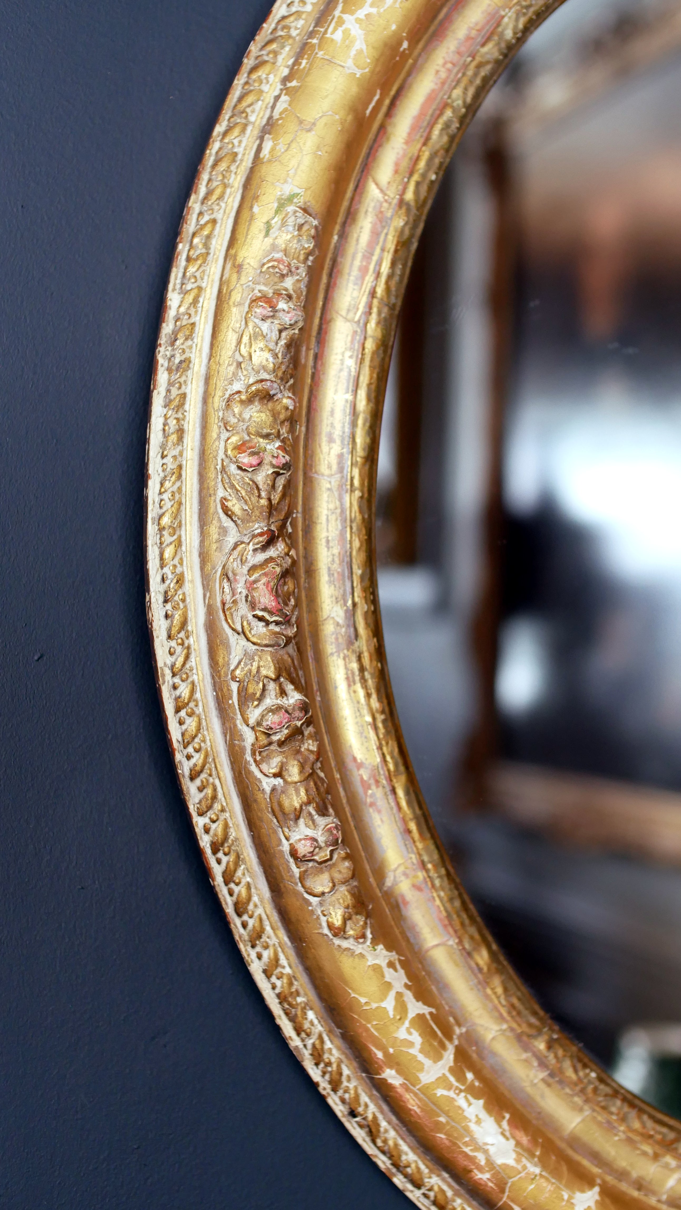 Elegant Antique Victorian Gesso Oval Mirror