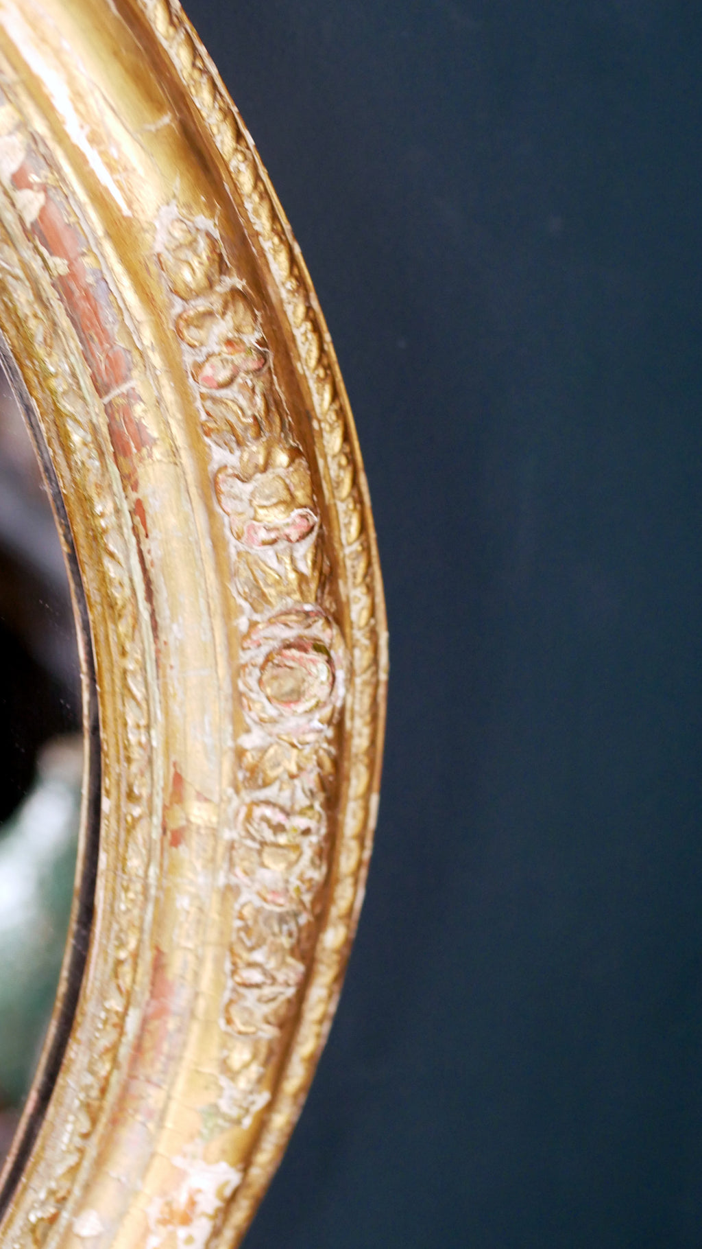 Elegant Antique Victorian Gesso Oval Mirror